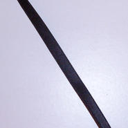 Svart satinband
