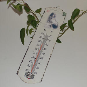 Klockor & termometrar - Termometer - flicka med korg