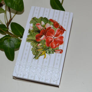 Ljus, ljusdekoration & ljusmanschetter - Tändsticksask - röda blommor